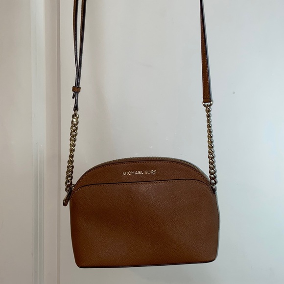 Michael Kors Tan Crossbody Bag with Chain Strap - Picture 1 of 3